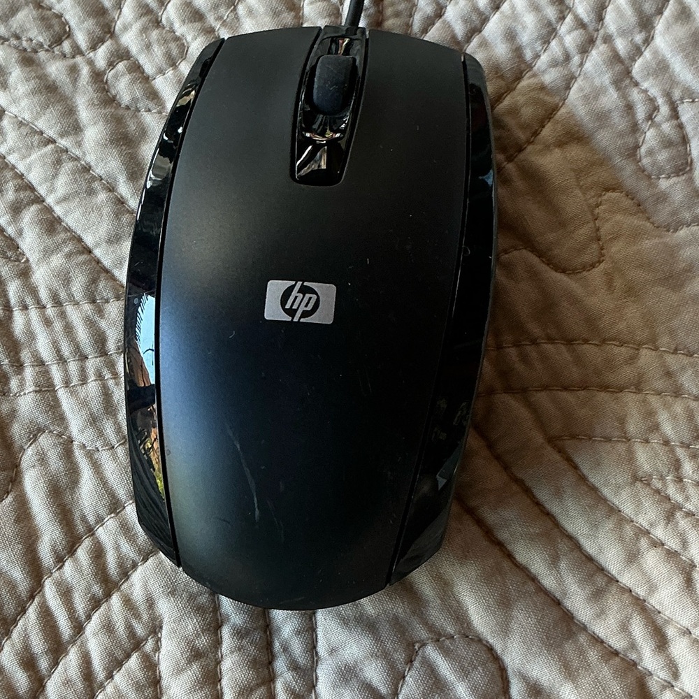 HP Classic Black Wired Mouse